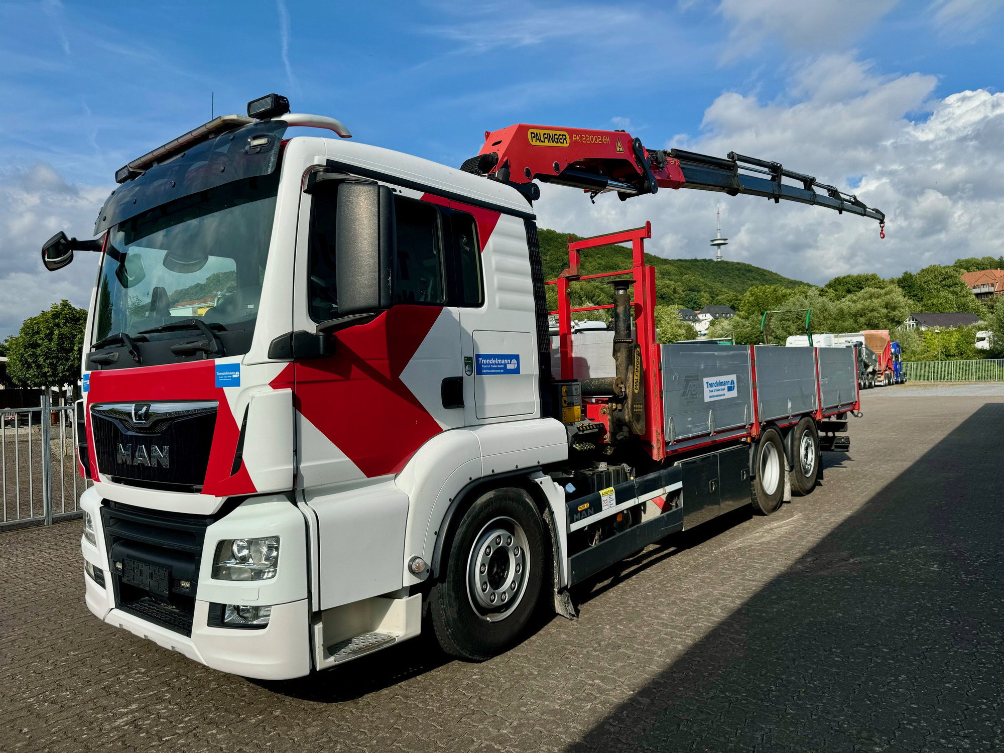 Annette Trendelmann Truck GmbH  - Angebote zu verkaufen undefined: das Bild 21