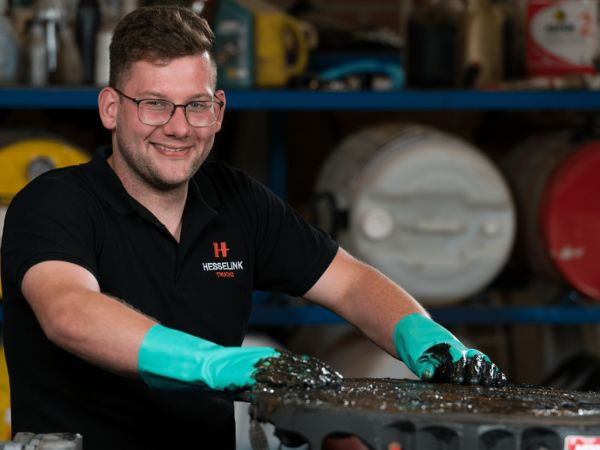 Hesselink Trucks B.V. - Angebote zu verkaufen undefined: das Bild 3