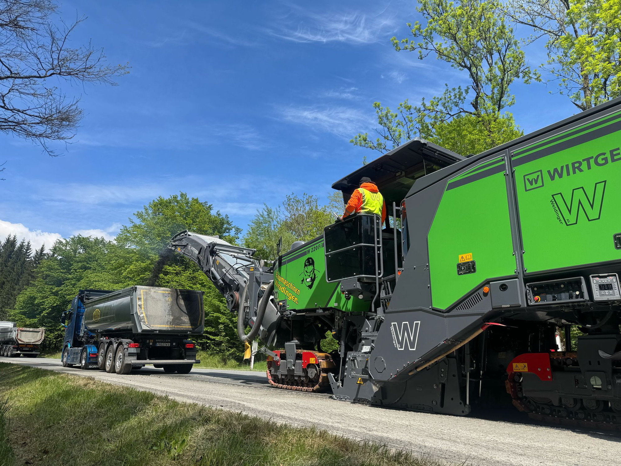 Baumaschinen Weidinger AG - Angebote zu verkaufen undefined: das Bild 12