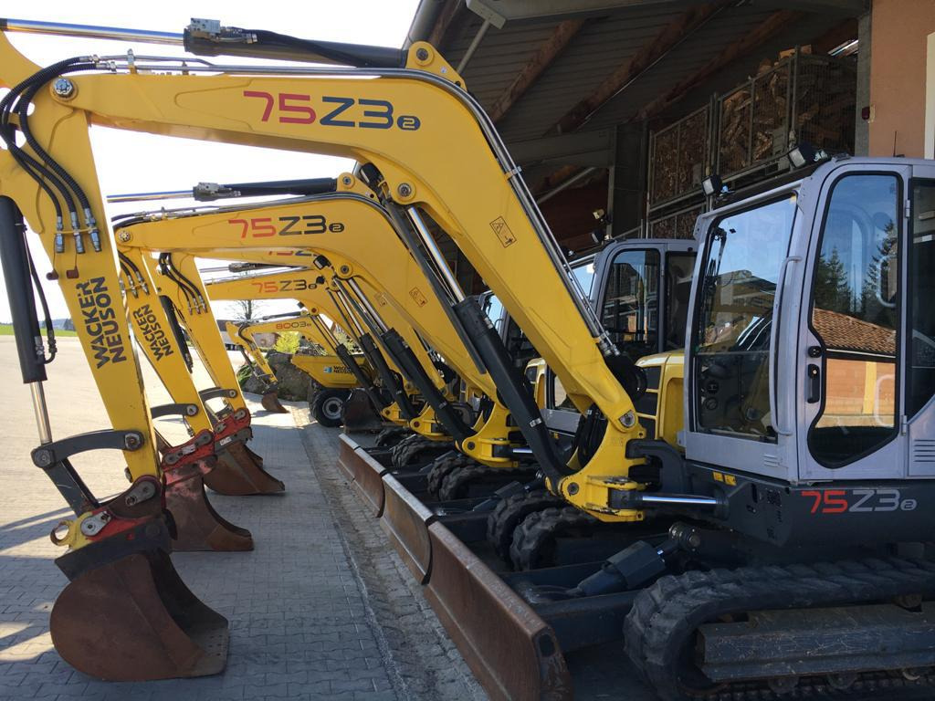 Baumaschinen Weidinger AG - Angebote zu verkaufen undefined: das Bild 17