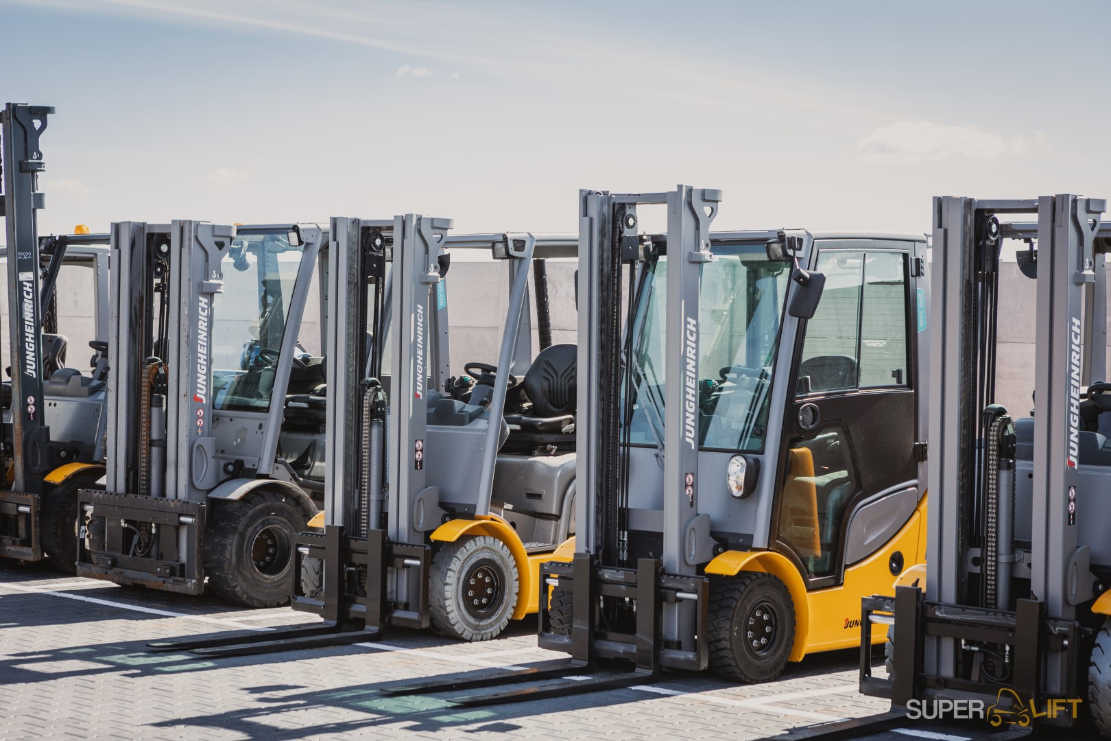 SUPERLIFT undefined: das Bild 14