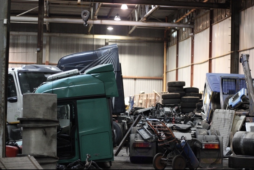 EGDA truckparts - MERCEDES-BENZ Baumaschinen undefined: das Bild 5