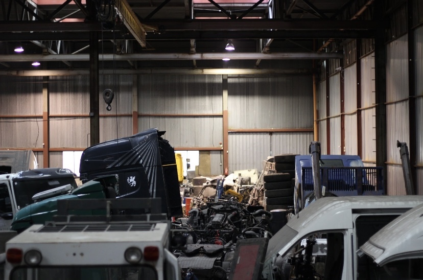 EGDA truckparts - MERCEDES-BENZ Baumaschinen undefined: das Bild 7