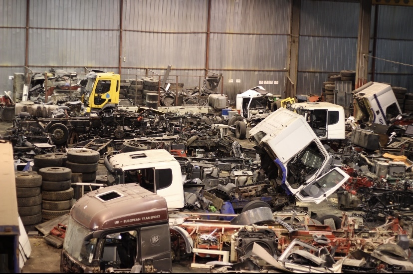 EGDA truckparts - MERCEDES-BENZ Baumaschinen undefined: das Bild 11