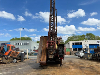 Bohrgerät Sisu 12E480 6X6 WATER WELL DRILL ATLAS COPCO XRV410 (50: das Bild 4