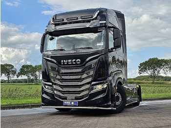 IVECO S-WAY Sattelzugmaschine