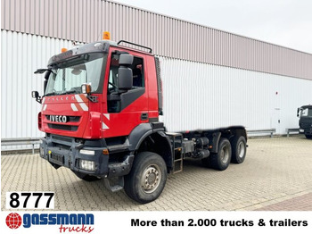IVECO Trakker Fahrgestell LKW