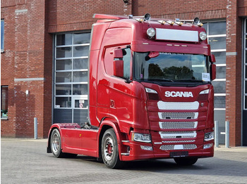 SCANIA S 500 Sattelzugmaschine