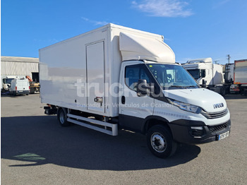 IVECO Koffer LKW