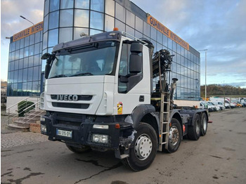 IVECO Trakker Abrollkipper