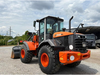 HITACHI Radlader