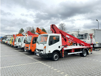 NISSAN LKW mit Arbeitsbühne