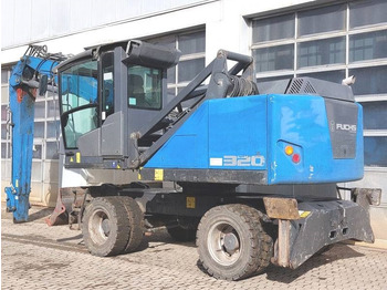 Umschlagbagger Fuchs MHL 320 F: das Bild 3