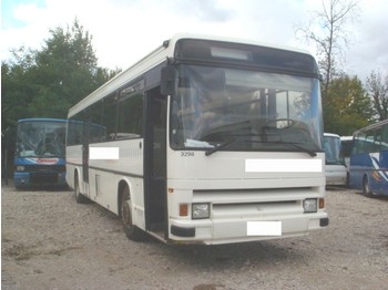 Bus RENAULT TRACER: das Bild 1