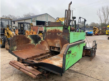 DEMAG Asphaltfertiger/ Straßenfertiger