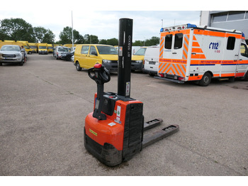 BT Niederhubwagen