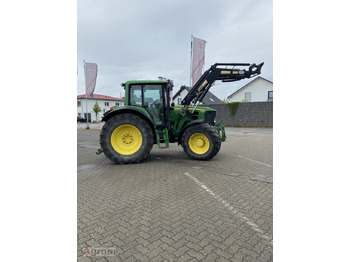 JOHN DEERE 6930 Traktor
