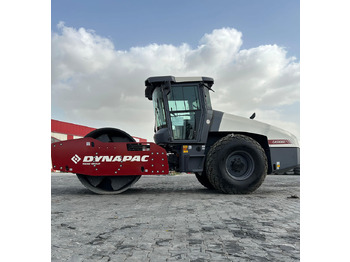 DYNAPAC Walzenzug