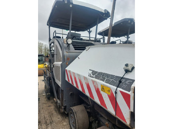 Asphaltfertiger/ Straßenfertiger Dynapac SD2500 WS: das Bild 2