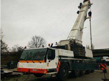 LIEBHERR Mobilkran
