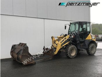 KOMATSU WA80 Radlader