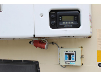 Kühlkoffer Anhänger SCHMITZ TK SLX 100 Strom Aluboden FRC: das Bild 3 Kühlkoffer Anhänger SCHMITZ TK SLX 100 Strom Aluboden FRC: das Bild 3