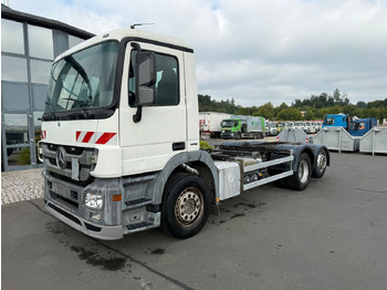 MERCEDES-BENZ Actros 2532 Fahrgestell LKW