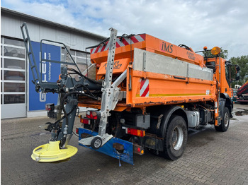 Autokran Iveco TRAKKER Kipper Kran TEREX 85.2 Winterdienst: das Bild 4