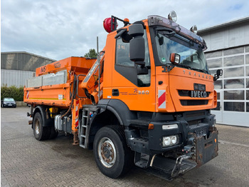 IVECO Trakker Kipper