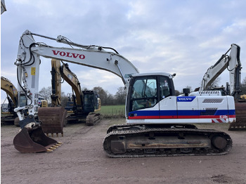 VOLVO EC220DL Bagger