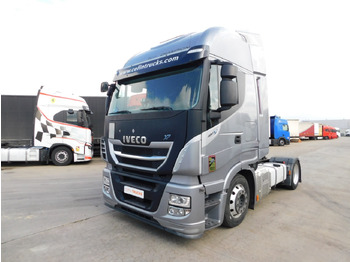 IVECO Sattelzugmaschine