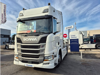 SCANIA R 450 Sattelzugmaschine
