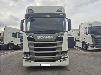 SCANIA R 450 Sattelzugmaschine