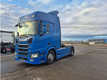 SCANIA R 580 Sattelzugmaschine