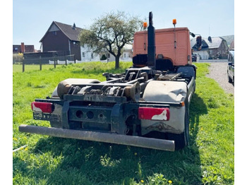 Abrollkipper MAN LE 18.280 4x2 LL LE 18.280 4x2 LL, 6-Zylinder, Winterdienstausstattung: das Bild 3