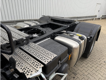 Sattelzugmaschine neu kaufen Mercedes-Benz Arocs 1853 AS 4x4 Arocs 1853 AS 4x4, Retarder, MultimediaCockpit, Navi: das Bild 2