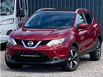 NISSAN SUV/ Geländewagen
