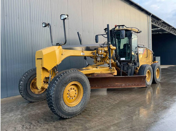 CATERPILLAR 140 Grader