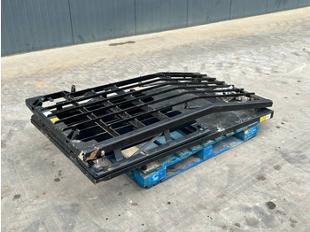 CATERPILLAR Fahrerhaus und Interieur