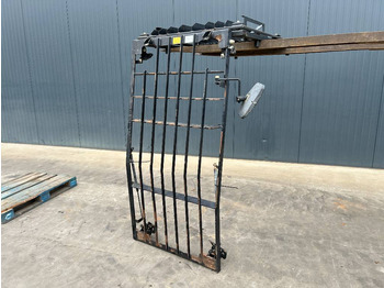 CATERPILLAR Fahrerhaus und Interieur