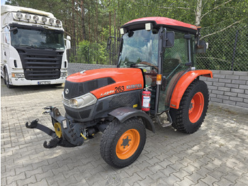 KUBOTA Traktor