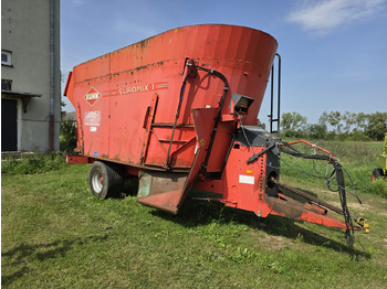 KUHN Futtermischwagen