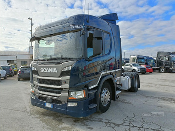 SCANIA P 450 Sattelzugmaschine