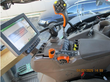 Traktor John Deere 6195R: das Bild 2