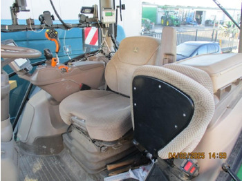 Traktor John Deere 6195R: das Bild 3