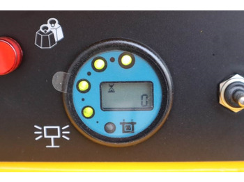 Scherenbühne Haulotte Compact 10N Valid Inspection, *Guarantee! 10m Work: das Bild 5