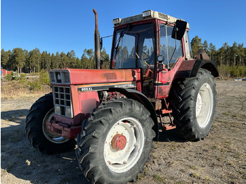 INTERNATIONAL Traktor