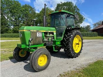 JOHN DEERE 40 Series Traktor