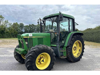 JOHN DEERE 6010 Series Traktor