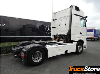 Sattelzugmaschine Mercedes-Benz Actros 1845 LS: das Bild 4